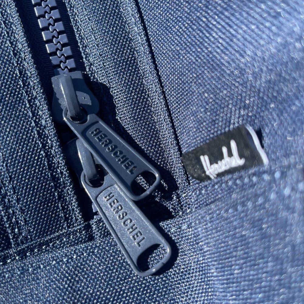 NWT Unisex Adult OS Navy Herschel Supply Co. Miller Backpack - Picture 6 of 15